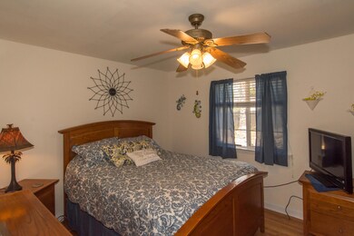 2314 Jonquil Way, Redding, CA 96002 - photo 6