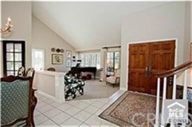 Living Rm and Entrance