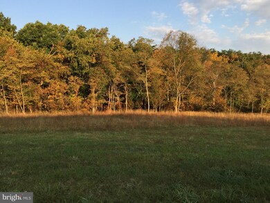 5872 Timber Ridge Rd, Berkeley Springs, WV 25411 - photo 2