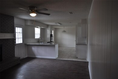 2232 Shady Brook Dr, Bedford, TX 76021 - photo 7