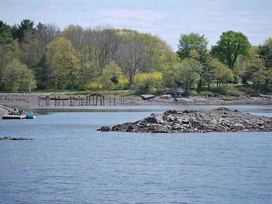 70 Chauncey Creek Rd, Kittery Point, ME 03905 - photo 7