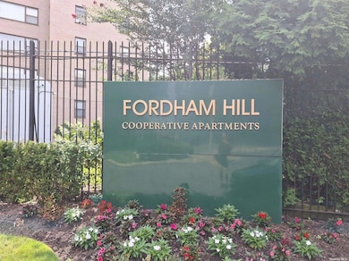 Fordham Hill Oval unit 2G, Bronx, NY 10468 - photo 2