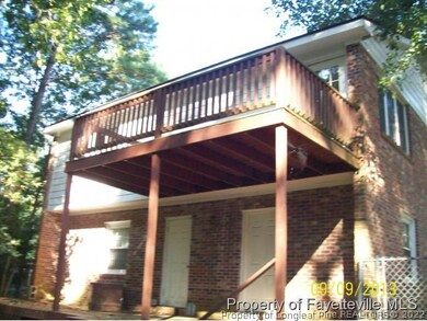 727 Ashbrook Rd, Fayetteville, NC 28314 - photo 2