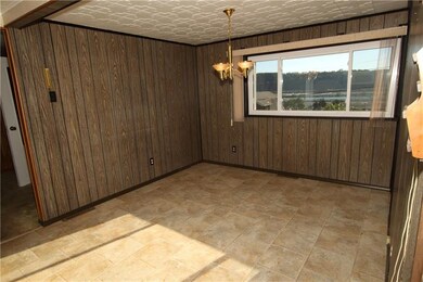 1413 4th Ave, Conway, PA 15027 - photo 7