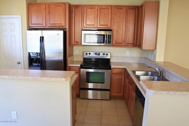 2347 White Sands Dr, Jacksonville, FL 32216 - photo 5