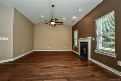 117 Planters Dr, Statesville, NC 28677 - photo 6