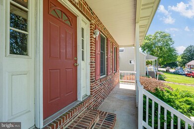 1420 Stirling St, Coatesville, PA 19320 - photo 2