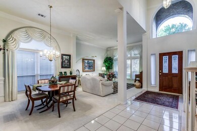 Dining Room is open to the Living Room & Entry wit