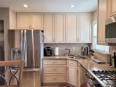 3316 Beverly Rd, South Plainfield, NJ 07080 - photo 5