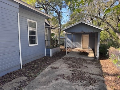 121 8th St NE, Paris, TX 75460 - photo 2