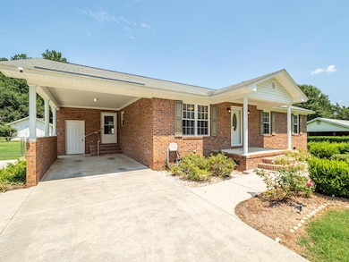 4275 Brabham Dr, Dalzell, SC 29040 - photo 3