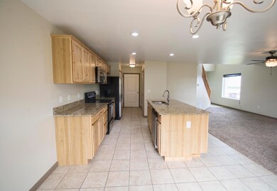 5814 Anna Ave, Williston, ND 58801 - photo 6