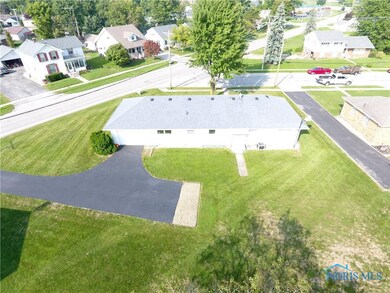 749 Erie St, Woodville, OH 43469 - photo 5