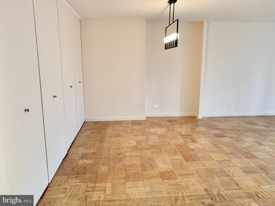 Tiber Island unit W103, Washington, DC 20024 - photo 6