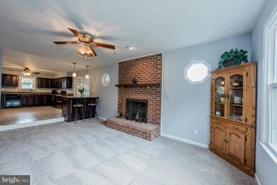 1530 Revere Dr, Sykesville, MD 21784 - photo 6