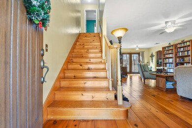 4 Bradish Farm Rd, Upton, MA 01568 - photo 3