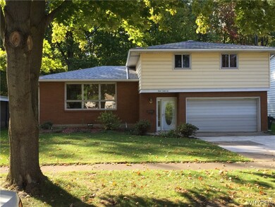 1292 Doebler Dr, North Tonawanda, NY 14120 - photo 2