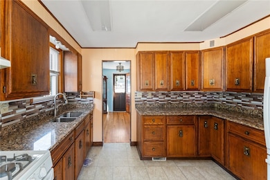 6 Park Square Ave, Riverside, RI 02915 - photo 6