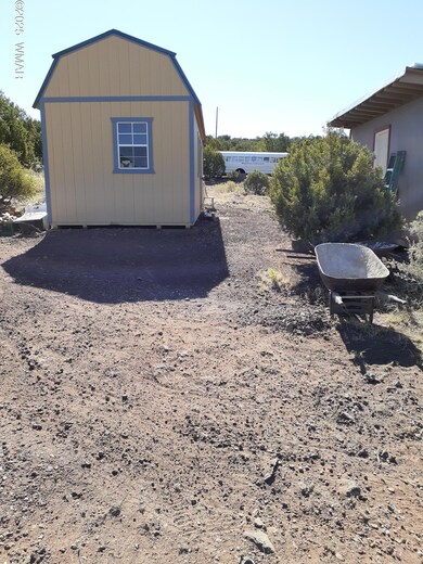 460 & 461 Cr8301, Concho, AZ 85924 - photo 4