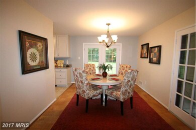 5215 Portsmouth Rd, Fairfax, VA 22032 - photo 6