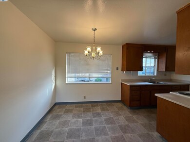 821 Coburn Ct unit C, San Leandro, CA 94578 - photo 3