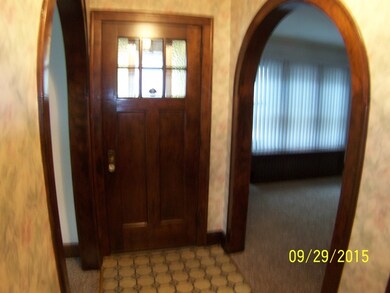 5220 W Oakdale Ave, Chicago, IL 60641 - photo 2