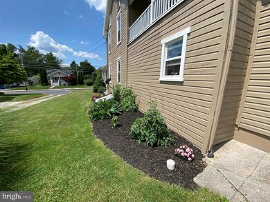 524 S Queen St, Littlestown, PA 17340 - photo 7