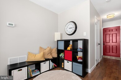 7714 Groveland Heights Ct, Springfield, VA 22153 - photo 4