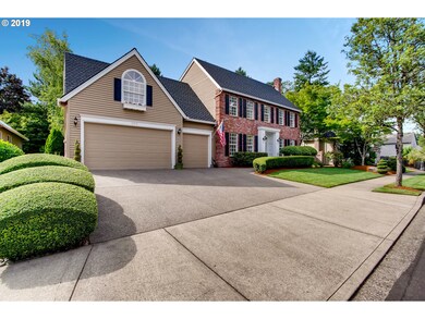 3375 Crescent Dr, West Linn, OR 97068 - photo 2