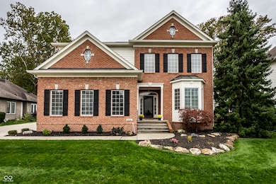 8050 Heyward Dr, Indianapolis, IN 46250 - photo 2