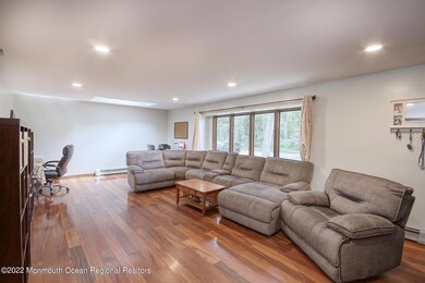 11 W Raymond Ave, Medford, NJ 08055 - photo 3