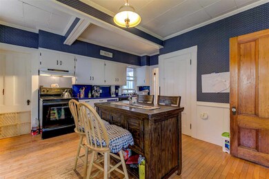 62 Elm St, Lancaster, NH 03584 - photo 4