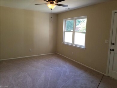 402 Weatherford Dr, King, NC 27021 - photo 7