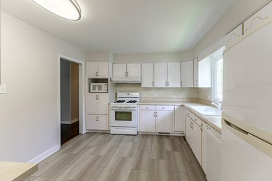 2329 Alexander Terrace, Homewood, IL 60430 - photo 5