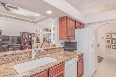 BREAKFAST AREA PERFECT FOR MORNING COFFEE OVERLOOK