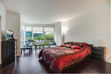 Colgate Center unit 1201, Jersey City, NJ 07302 - photo 3