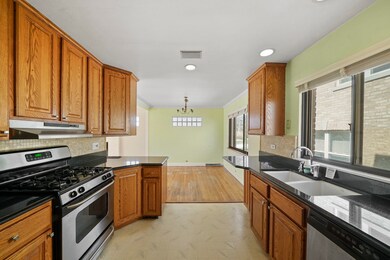 301 Nora Ave, Glenview, IL 60025 - photo 6