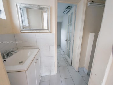 2575 SW 59th Ave unit 2, Miami, FL 33155 - photo 3