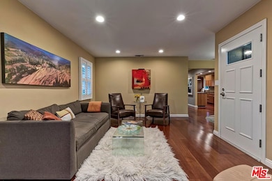 125 W Sycamore Ave, El Segundo, CA 90245 - photo 7