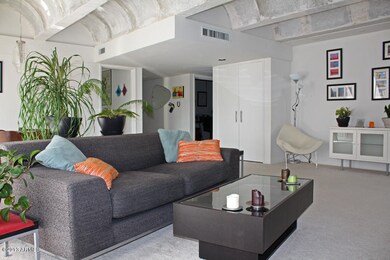 Living_rm-2