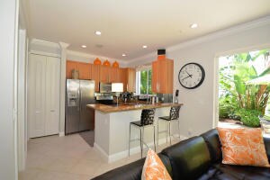 1040 Murano Bay Dr, Boynton Beach, FL 33435 - photo 7