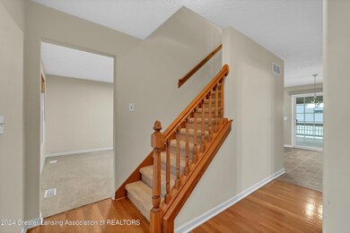 7620 Barsfield Ln, Grand Ledge, MI 48837 - photo 5