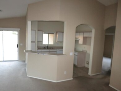 023-276436 kitchen 1