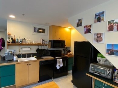 93 Harvey St unit 8, Cambridge, MA 02140 - photo 4