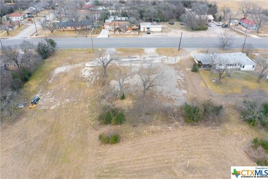 1805 E Adams Ave, Temple, TX 76501 - photo 6