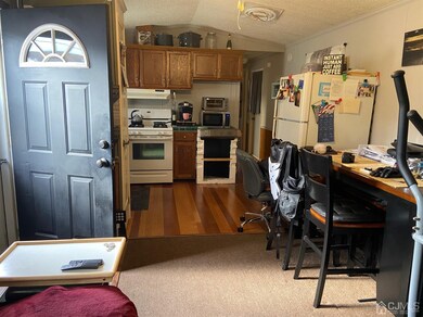 26 Dalbert St unit A-1, Carteret, NJ 07008 - photo 6