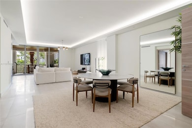 515 Valencia Ave unit 203, Coral Gables, FL 33134 - photo 2