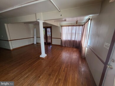 758 209th St, Pasadena, MD 21122 - photo 4