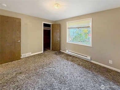 8352 Wabash Ave S, Seattle, WA 98118 - photo 7