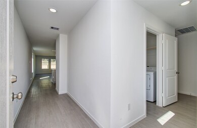 14845 N Ascot Bend Cir, Conroe, TX 77306 - photo 6